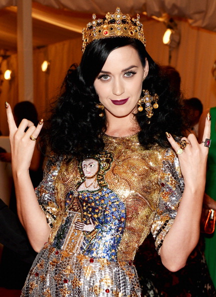 Ekskluzywna kolekcja opracowana we współpracy z ikoną muzyki pop Katy Perry