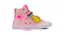 CONVERSE CHUCK TAYLOR ALL STAR: KIDS Moda, LIFESTYLE - Najnowsza kolekcja Converse dla najmłodszych, dzięki kolorowym dodatkom, pozwoli im stworzyć obuwie ich marzeń.